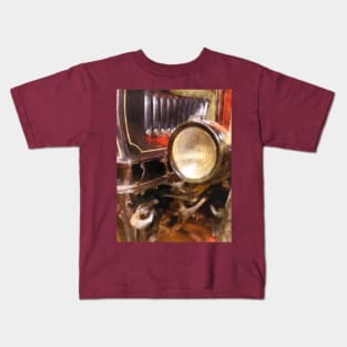 Cars - Headlight from 1917 Truck Kids T-Shirt